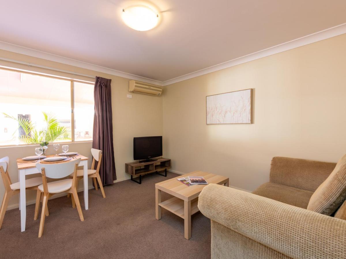 Villa Nova Motel Toowoomba Dış mekan fotoğraf