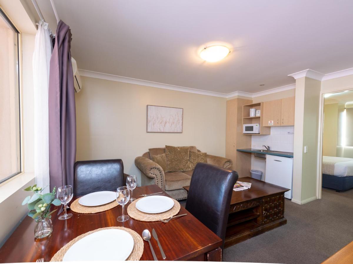 Villa Nova Motel Toowoomba Dış mekan fotoğraf
